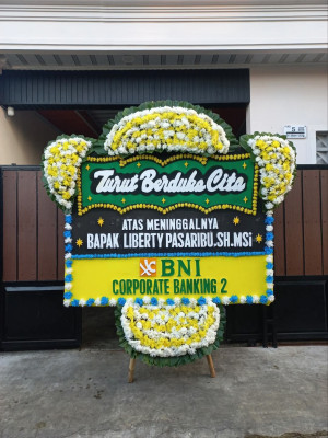 Papan Bunga Duka di Kelulome