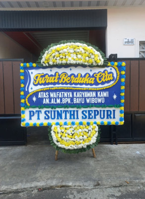 Papan Bunga Duka di Kelulome