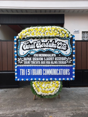 Papan Bunga Duka di Kelulome